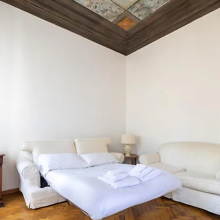 Lejlighed Large Frescoed